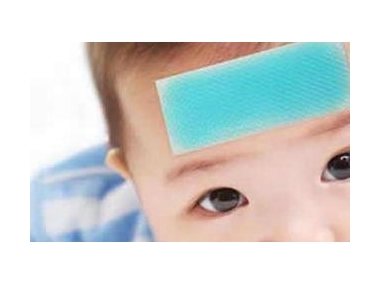 退熱貼有副作用嗎？我們?cè)撊绾握_地選擇退熱貼？